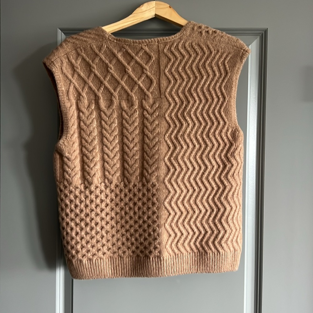Pomandere Women's Tan Sweater Vest - Picture 3 of 7